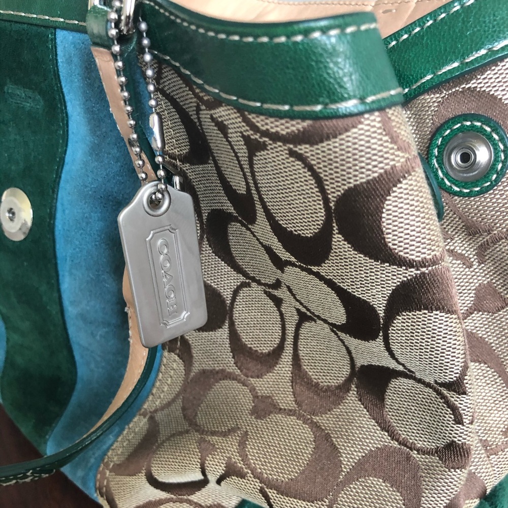 Coach suede trim color block bag *Authentic* - Picture 8 of 12